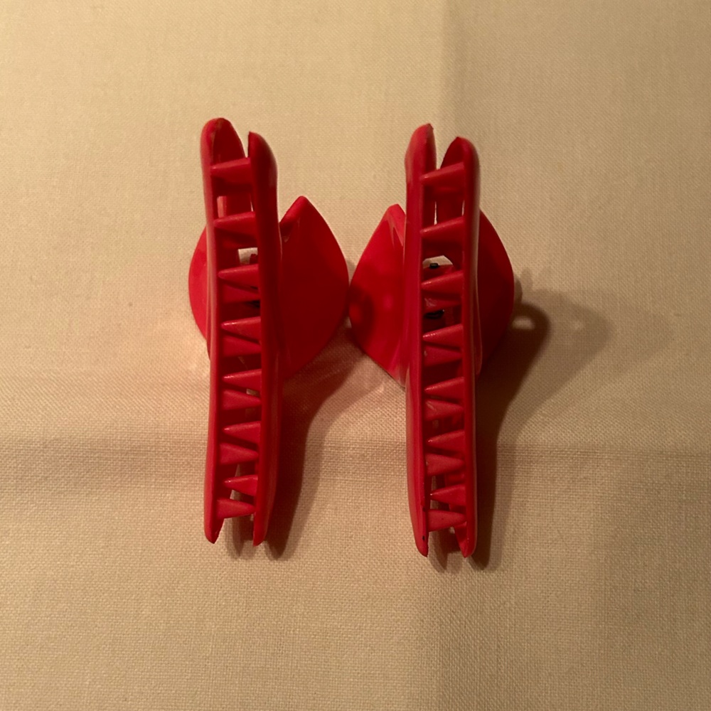 Hair Claw Clips - Picture 3 of 5
